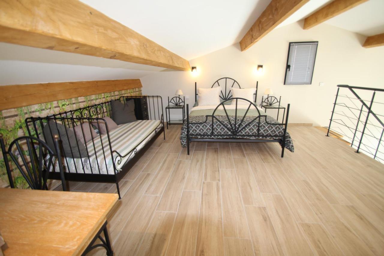 Loft Lou Pitchoun Villa Saint-Etienne-du-Gres Ngoại thất bức ảnh